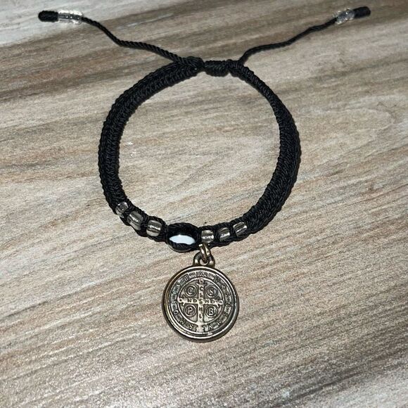 St Benedict Jubilee Medal Italy Pendant Bracelet Beaded Cord Religious Classic - Picture 1 of 7
